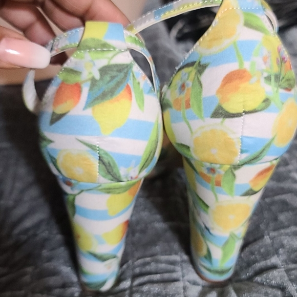 Just Fab Heals Size 11 & Handbag Set NWOT - Picture 8 of 9